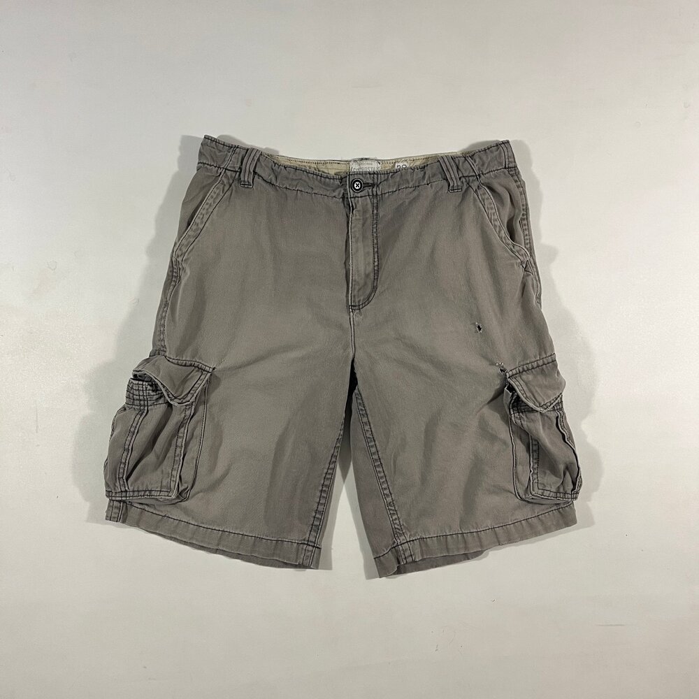 Vintage Y2K Aeropostale Faded Gray Baggy Cargo Shorts 38